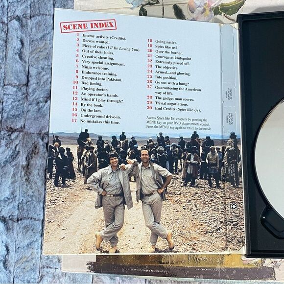 Spies Like Us DVD 1985 with Chevy Chase and Dan Aykroyd - Picture 4 of 4